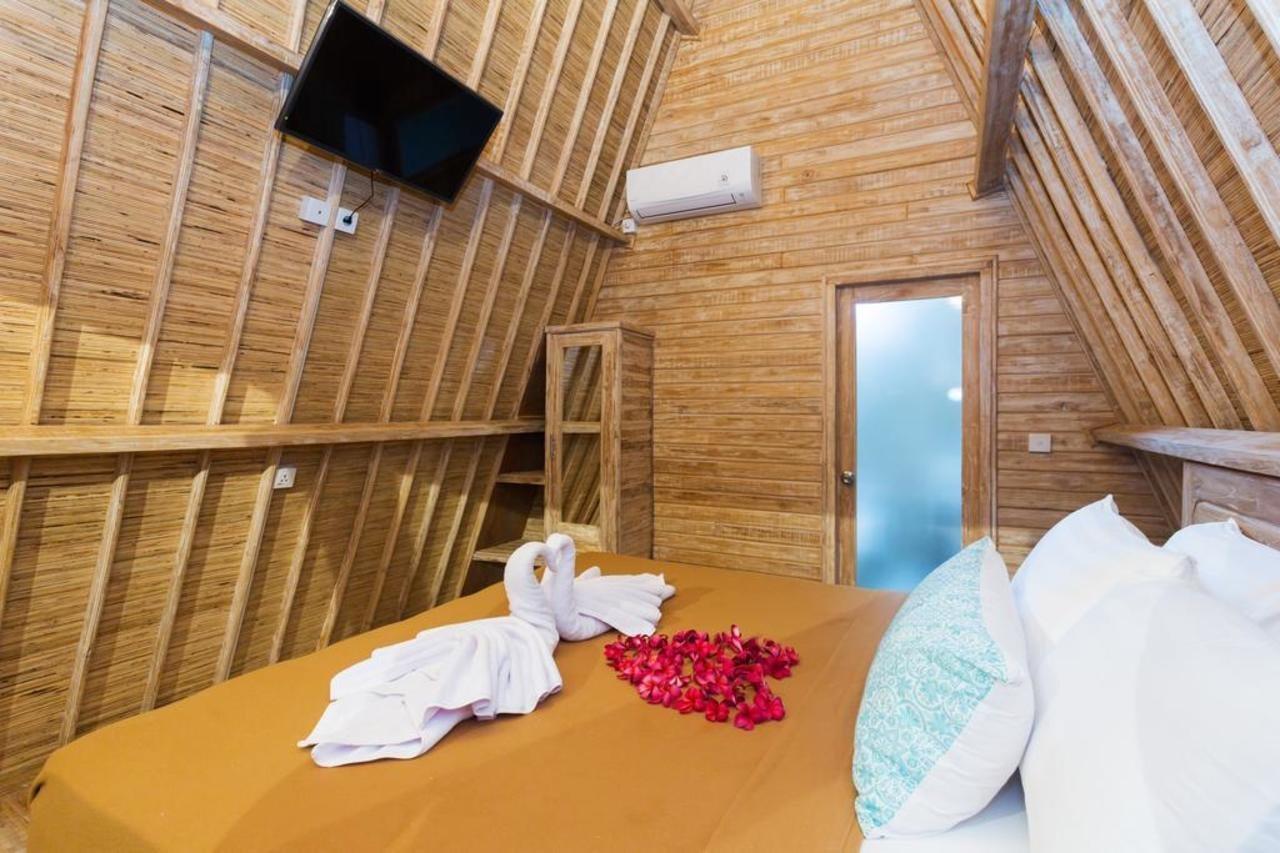 Guest house The Dewi Sun Sun Nusa Penida 3*